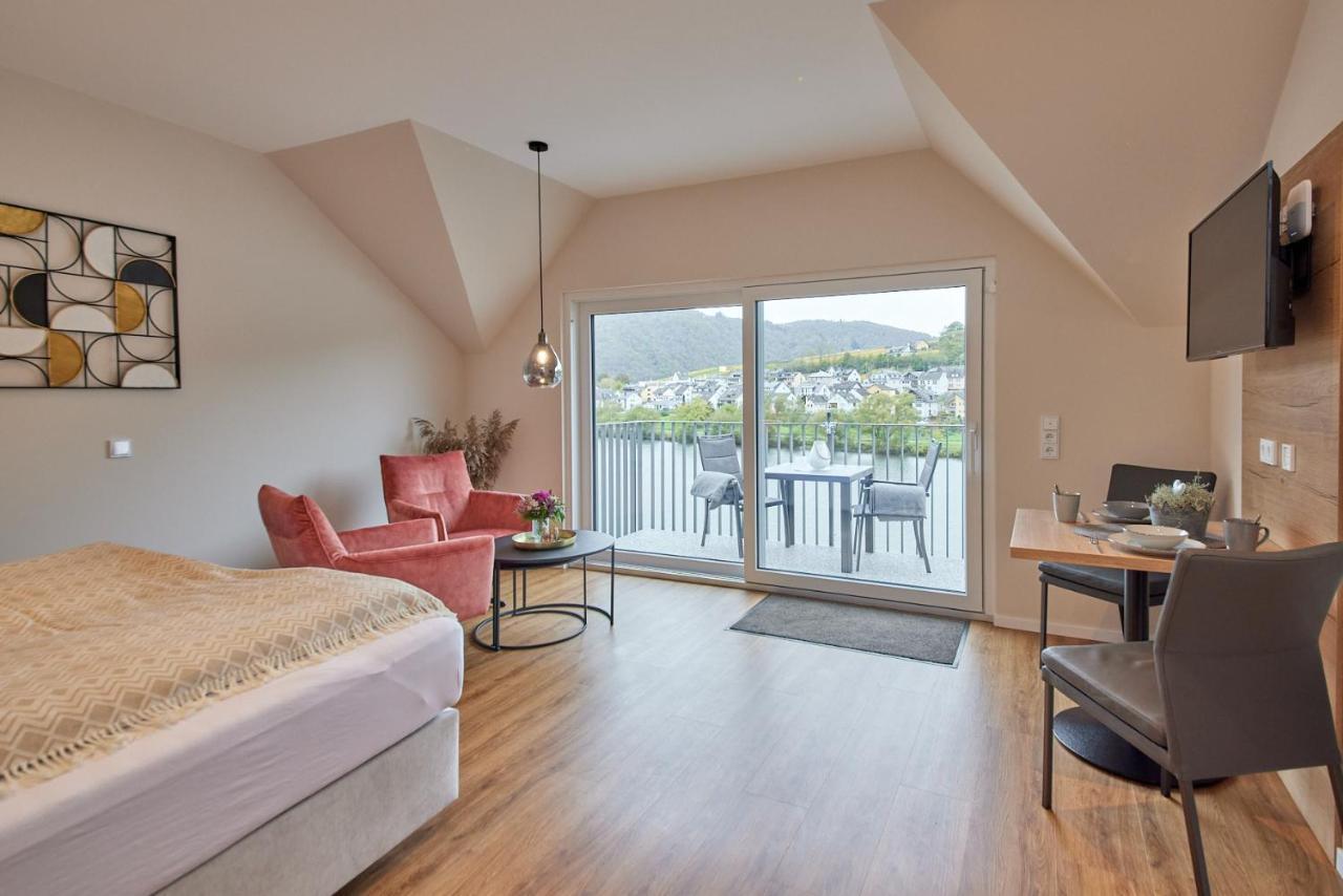 Luxus Apartments Mosel-Zeit Neu 2023 Zell an der Mosel Εξωτερικό φωτογραφία
